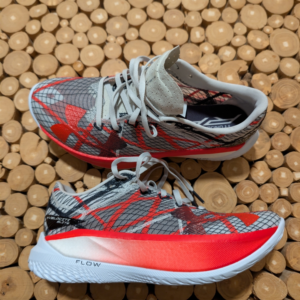 Under Armour Flow Velociti Elite Racing Shoe